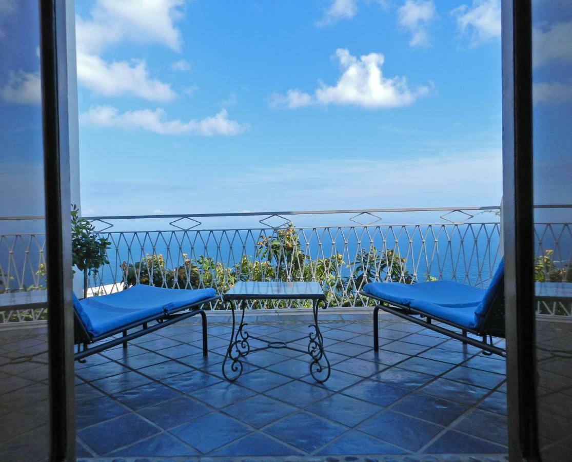 Hotel Holiday Praiano Extérieur photo